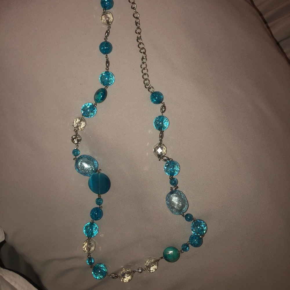 Stella and Dot long necklace